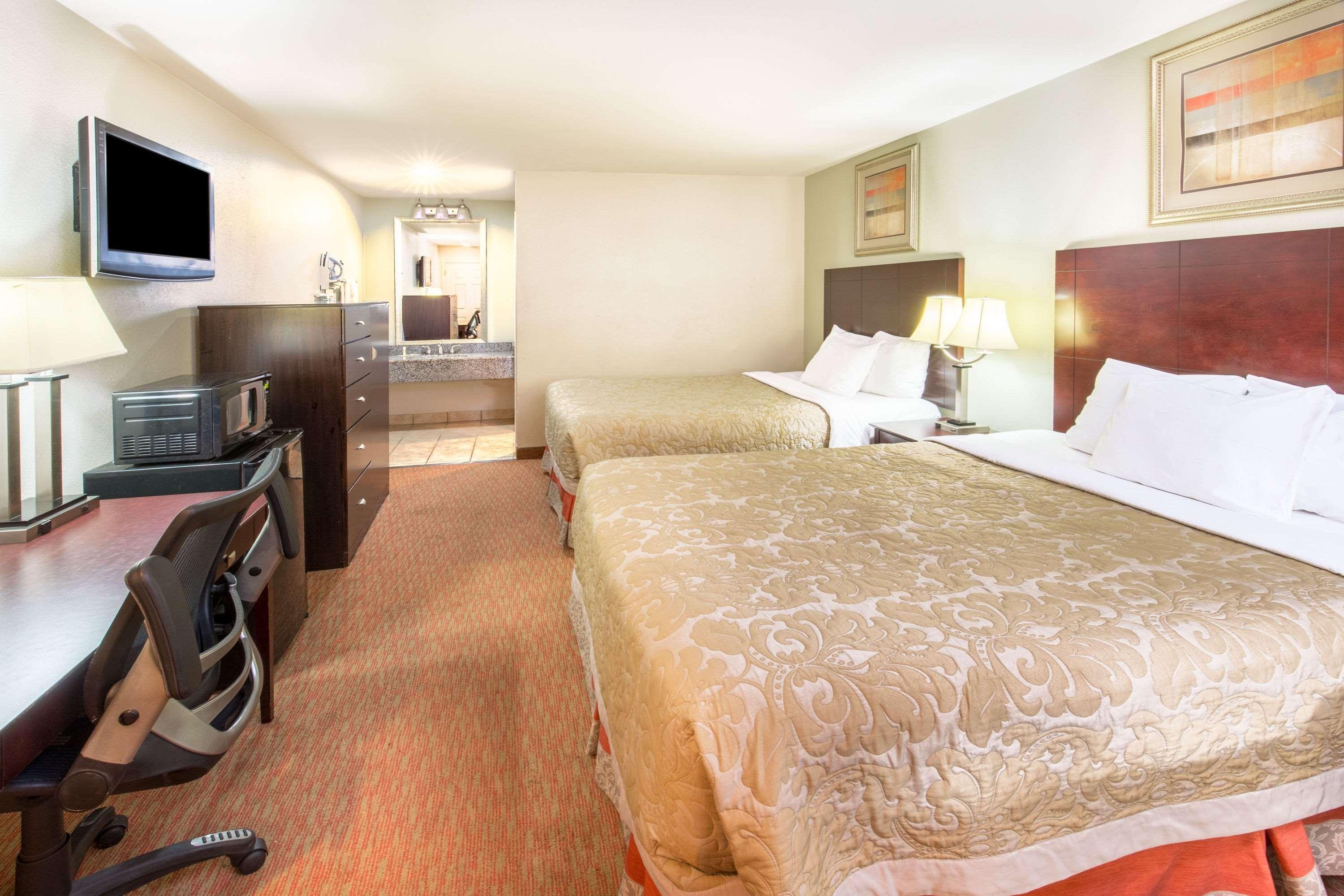 Global Inn Coos Bay Bagian luar foto