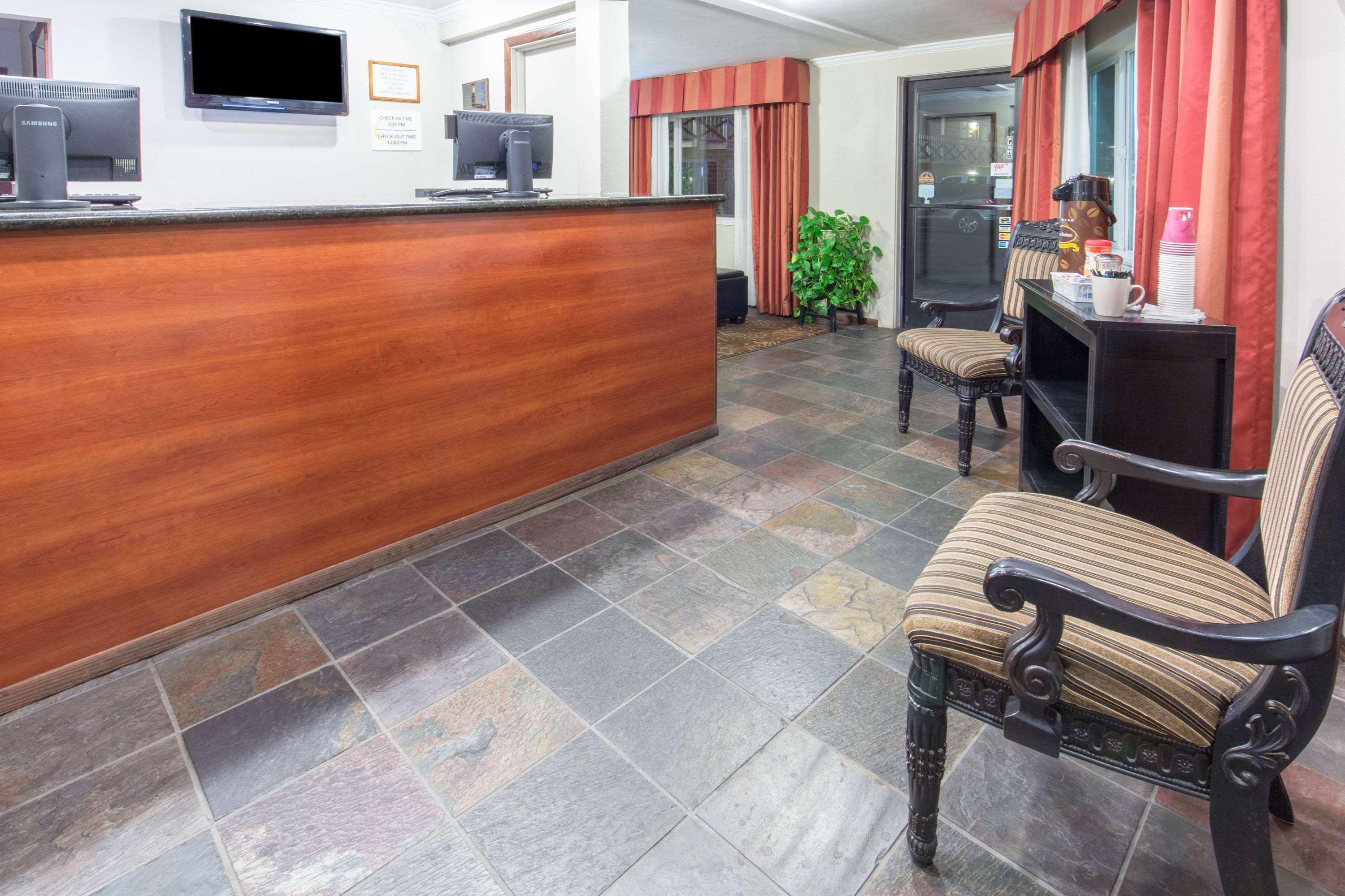 Global Inn Coos Bay Bagian luar foto
